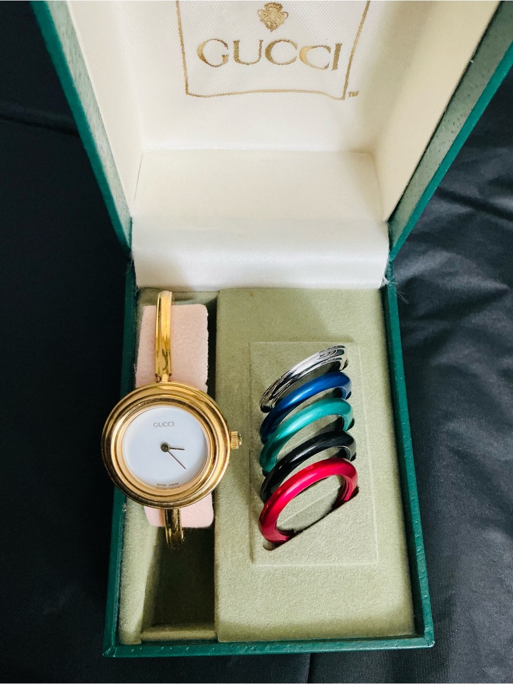 Authentic GUCCI bangle watch set ππ - Picture 16 of 16